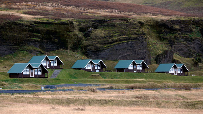 Μια γενική άποψη των σπιτιών στην πόλη του Vik στη νότια Ισλανδία. (Reuters / Ingolfur Juliusson)