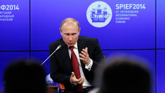 Russia's President Vladimir Putin speaks during a session of the St. Petersburg International Economic Forum 2014 (SPIEF 2014) in St. Petersburg May 23, 2014.(Reuters / Sergei Karpukhin)
