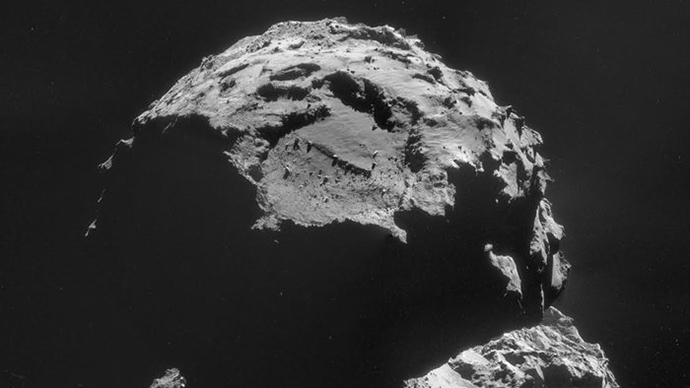 This image obtained from ESA on November 10, 2014 shows the Agilkia landing site on this image of Comet 67P/Churyumov–Gerasimenko, taken with Rosetta’s navigation camera on 6 November, just days before its lander Philae makes its historic descent to the surface (AFP Photo / ESA)