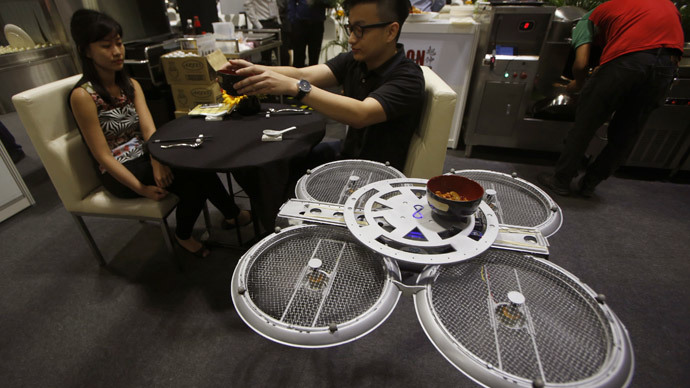 Flying robots to work as waiters in Singapore ��� RT News