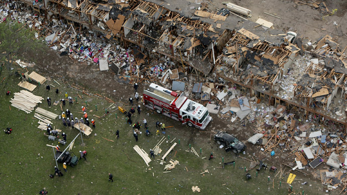 Search and rescue workers comb through what remains of a 50-unit apartment building the day after an explosion at the West Fertilizer Company destroyed the building April 18, 2013 in West, Texas. (Chip Somodevilla/Getty Images/AFP)