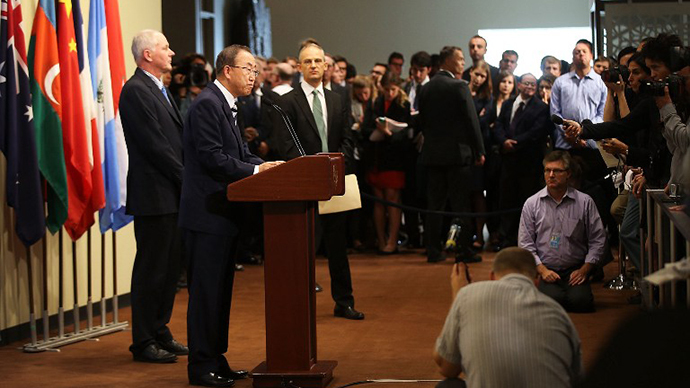 United Nations Secretary-General Ban Ki-moon prepares to speak to the media about the conclusion of the U.N. inspectors' report on chemical weapons use in Syria after a Security Council meeting at the United Nations headquarters on September 16, 2013 in New York City. (AFP Photo / Spencer Platt)
