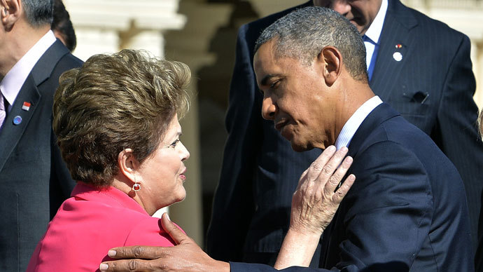 US President Barack Obama (L) greets Brazil’s President Dilma Rousseff.(AFP Photo / Jewel Samad)