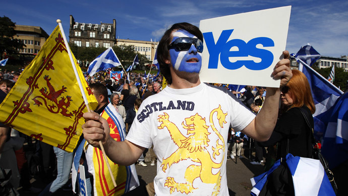 Demonstrators take part in a pro-independence rally in Princes Street gardens in Edinburgh, Scotland (Reuters/David Moir)