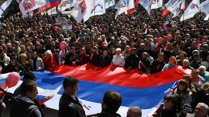 Participants attend the rally staged by supporters of the referendum on Donetsk Region's status in Donetsk.
(RIA Novosti / Irina Gorbaseva)