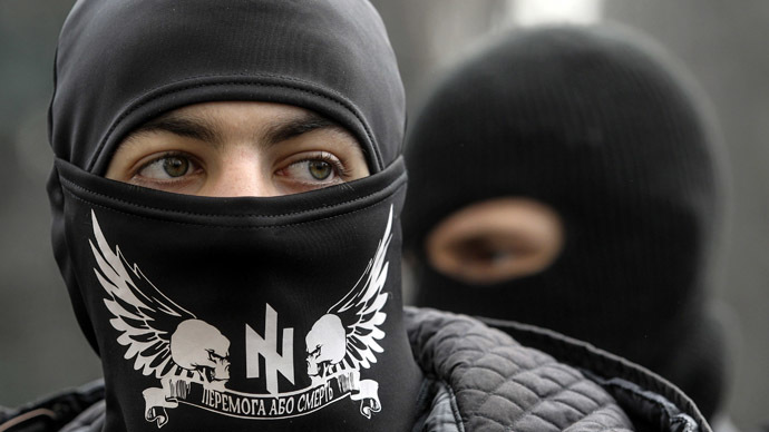 Members of the Ukrainian far-right radical group Right Sector (Reuters/Valentyn Ogirenko)