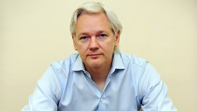 Julian Assange (Reuters / Anthony Devlin / Pool)