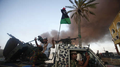 Combatientes rebeldes en Trípoli, Libia, el 25 de agosto de 2011.
