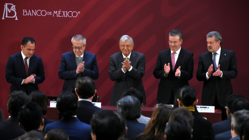 López Obrador "vence a batalha" para o Supremo Tribunal: Ministros reduzirão seus salários