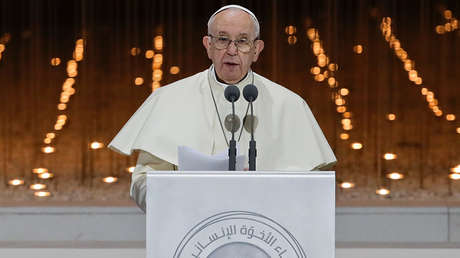 El papa Francisco pronuncia un discurso en Abu Dabi (Emiratos Árabes Unidos), el 4 de febrero de 2019.