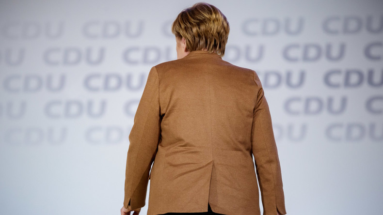 Merkels Abtritt: Unions-Fraktionschef sieht knappes Rennen um Nachfolge