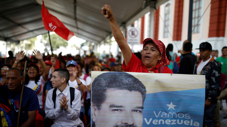 Der venezolanische Präsident Nicolás Maduro hat weiterhin viele Anhänger, sowohl in der Bevölkerung als auch in der Armee – was nicht unterschätzt werden sollte. Versammlung vor dem Präsidentenpalast Miraflores, 26. Januar 2019.