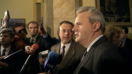 Fiel im Westen auf Ungnade: Slobodan Milošević (Mai 1992).
