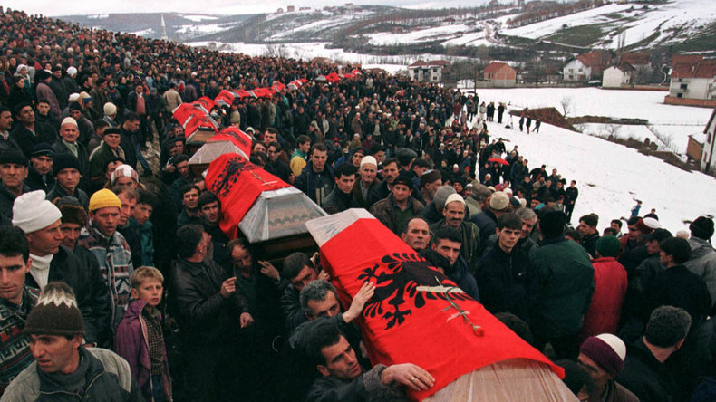 20 Jahre seit NATO-Angriff auf Jugoslawien: Das "Račak-Massaker" - Teil des NATO-Drehbuchs