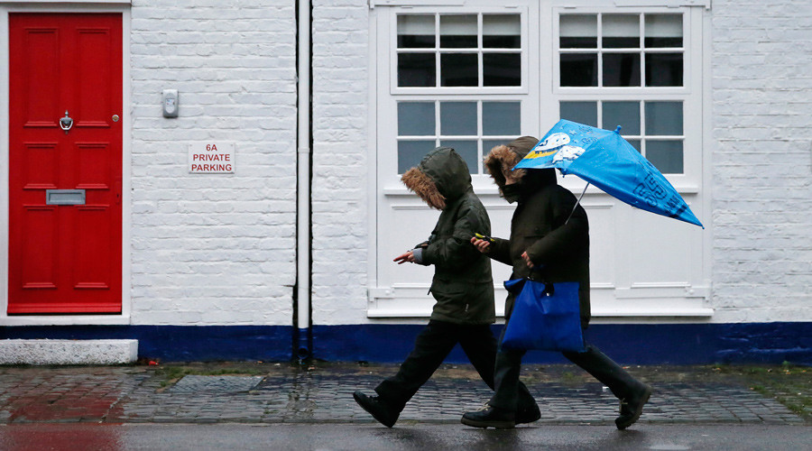Majority of UK children in poverty from working families – report