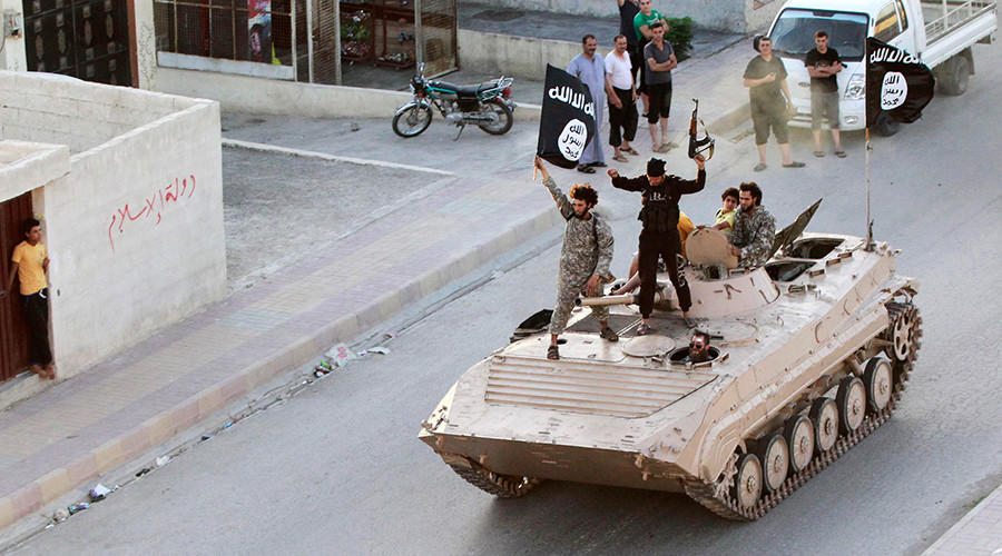 ‘Battle of Britain’: Defeating ‘fascist’ enemy ISIS a priority – UK Defense Sec.