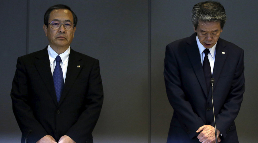 Toshiba cuts executive salaries as $1.2bn accounting scandal widens