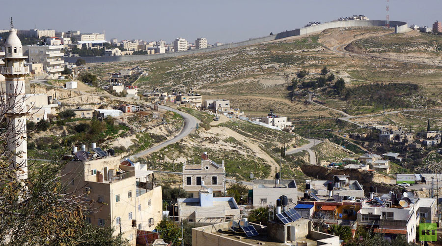 Education deprivation: School program for Palestinians
