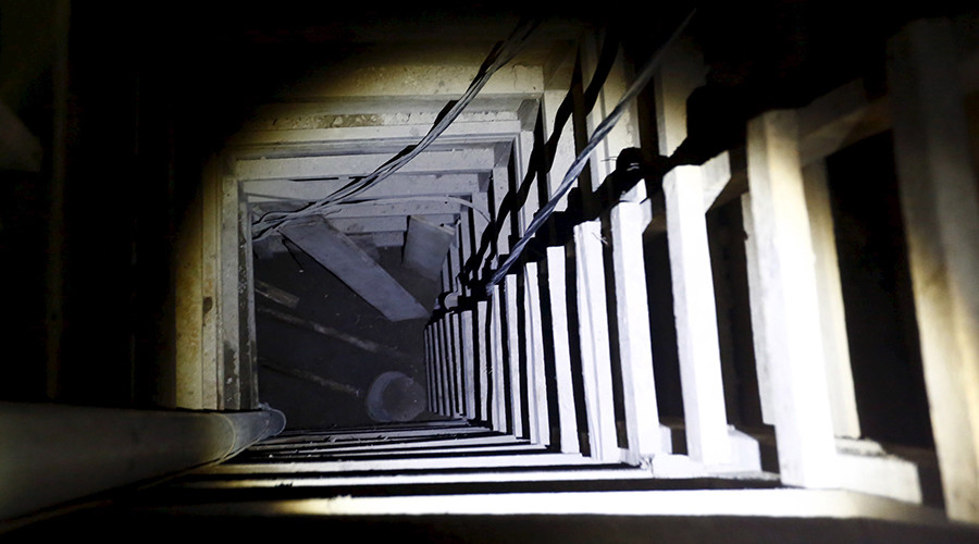 Escaped drug lord El Chapo ‘most likely’ still in Mexico – senior US official