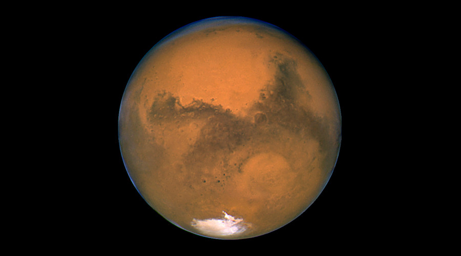Life on Mars: Walk on Red Planet simulated in Austrian glacier at 2,700 meters (VIDEO)
