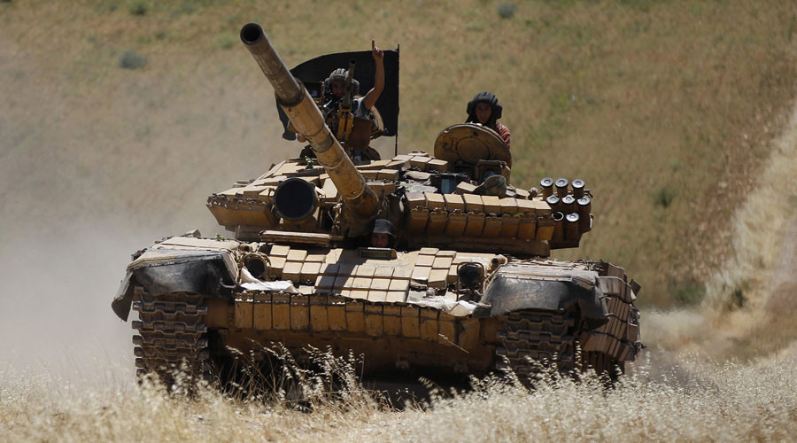 Al-Qaeda's Syria branch withdraws from frontline against ISIS