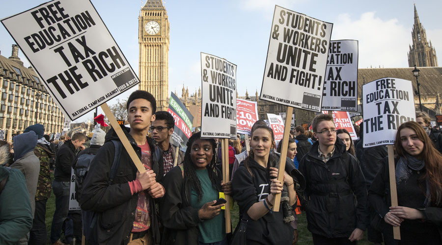 Underprivileged students scramble to secure uni place before grants slashed