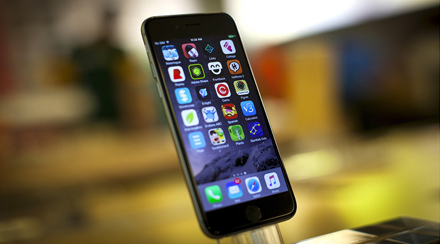 UK tech firm integrates hydrogen fuel cell inside iPhone for week-long charge
