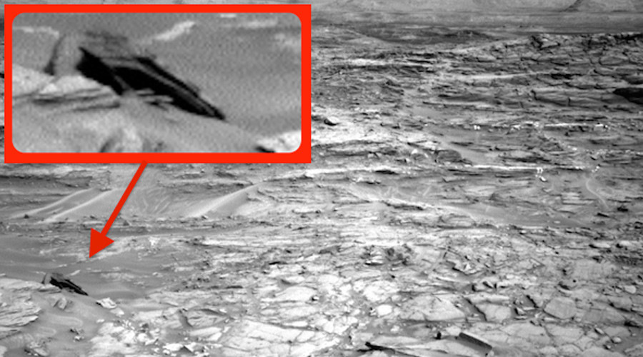 Star Destroyer found on Mars? ‘Crashed UFO’ resembles famous Star Wars ship 55db1d6fc46188d76e8b4575