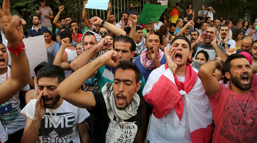Lebanon tensions: 'Armed groups could take advantage of power vacuum’