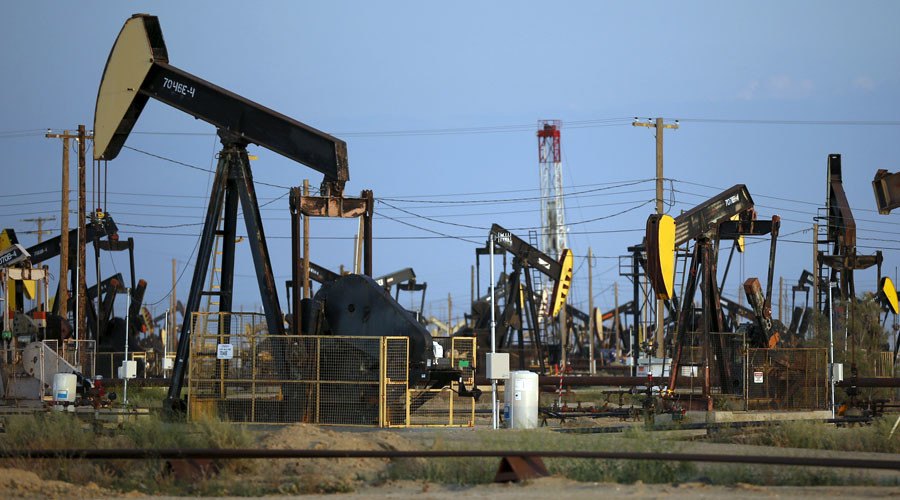 Russia expects $60 oil in 2016, but ready for $50 – Kremlin