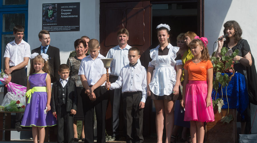 Getting Donbass children ready for school