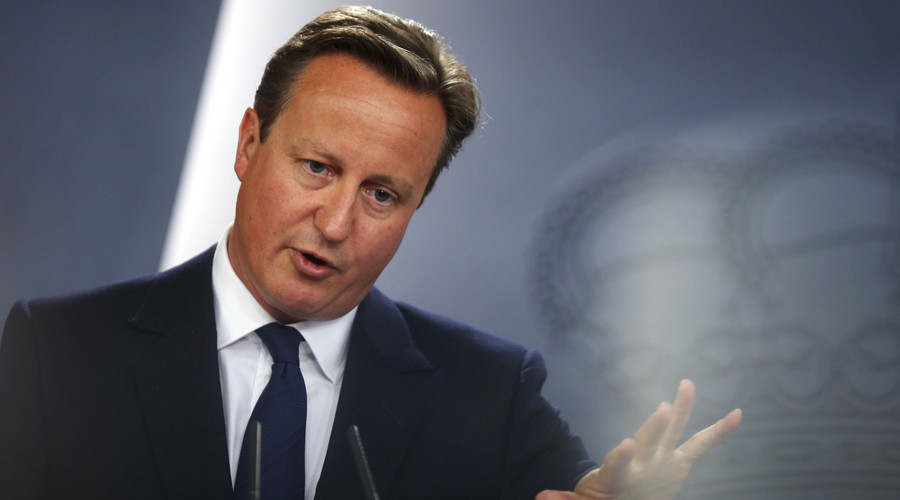 Cameron to urge military action against ISIS in Syria, UK to accept 15k refugees – report