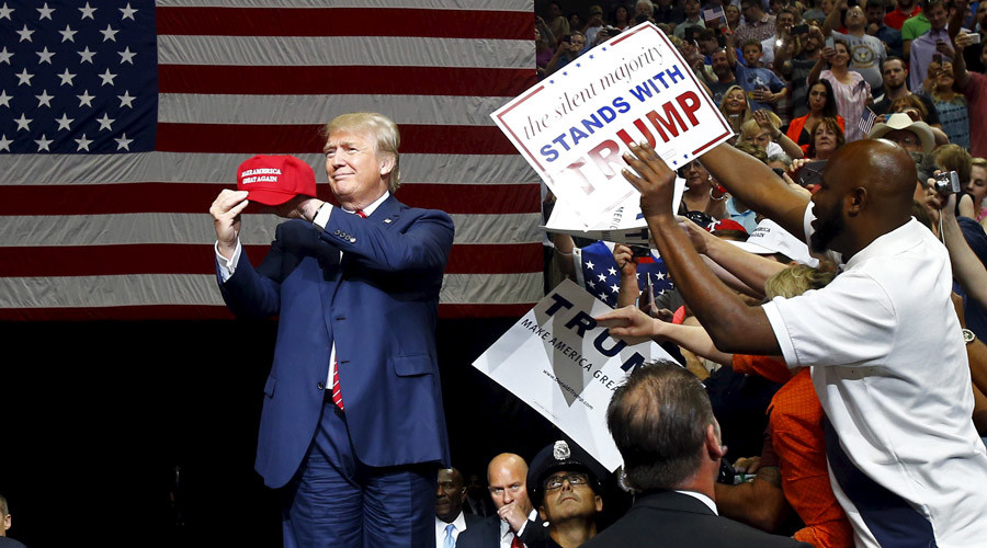 Dump Trump: Major Latino group protests GOP frontrunner, clashes with supporters