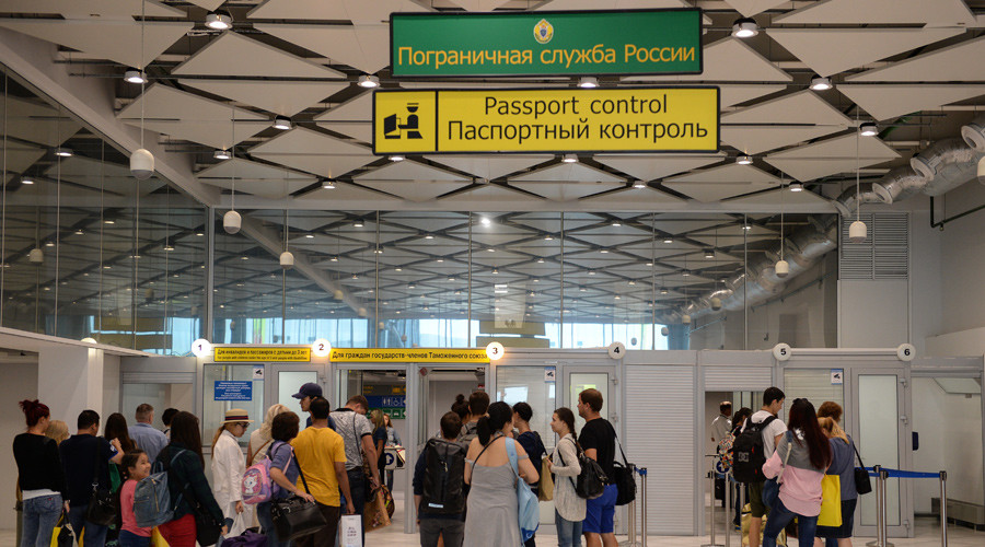 Lawmakers seek to impede foreign trips for bad debtors