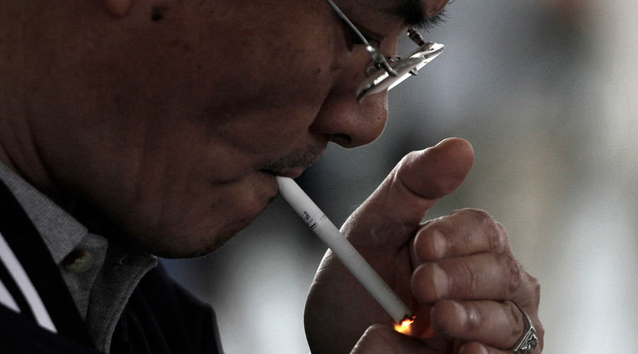 Smoking addiction and lung health linked to genetics, say British scientists