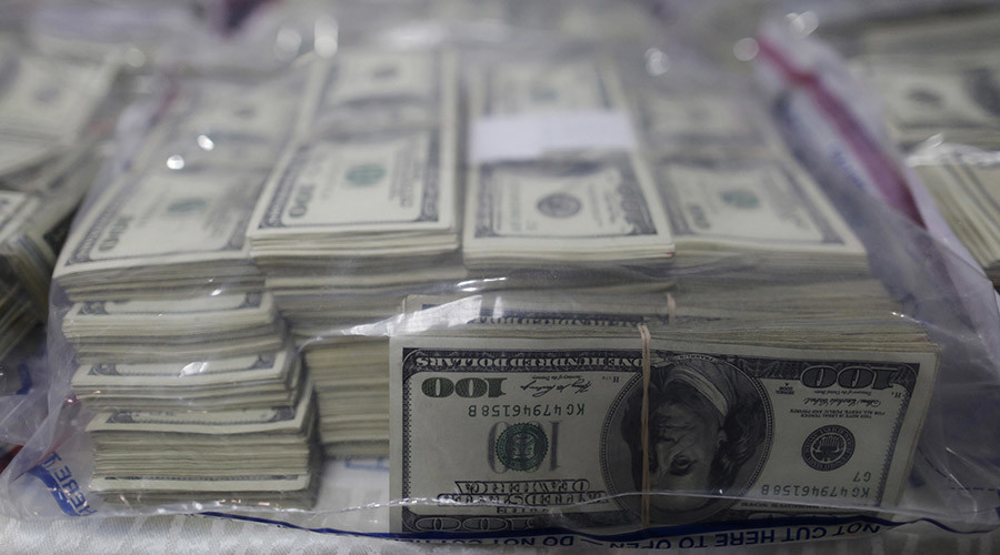 Top 500 US companies keep $2.1 trillion where tax collectors can’t get it