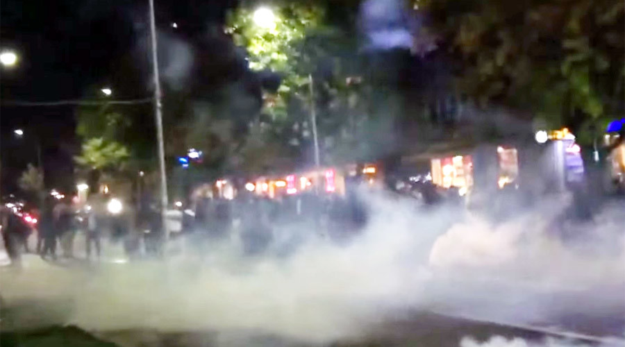 Police in Kosovo tear gas far-right protesters demanding release of opposition leader (VIDEO)