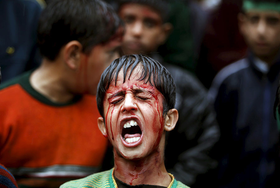 Ashura Day: Why Shia Muslims mutilate themselves & their ...