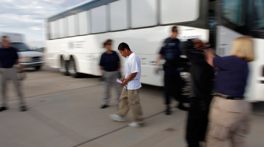 ‘Inefficient’ US deportation policy revealed in new report