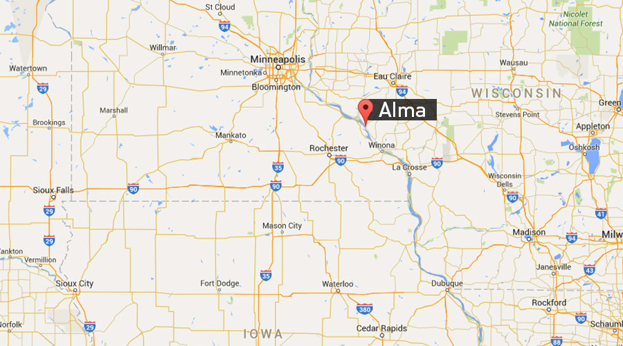 Train derails in Wisconsin: 32 cars off track, voluntary evacuation announced