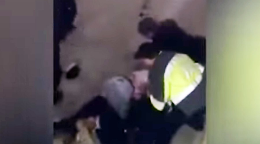 Alabama student tasered, beaten over noise complaint (VIDEO)