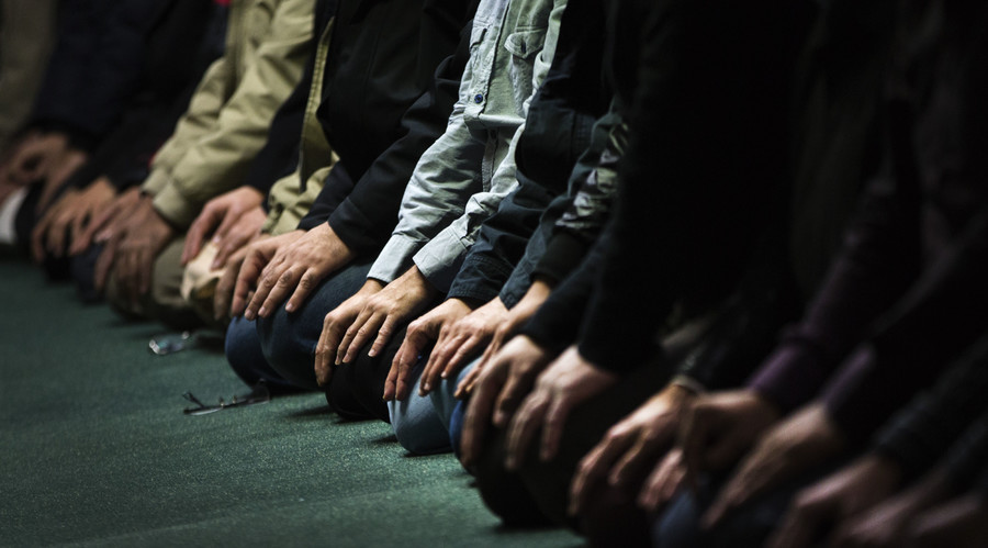 Mosque in Ontario set on fire, police investigating