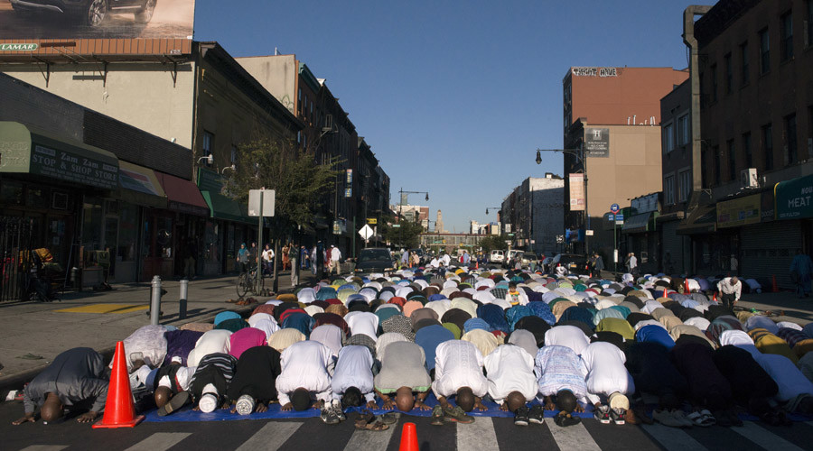 Americans think Islam is 'at odds' with US values, see discrimination against Muslims