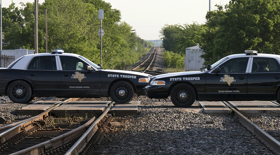 After misidentifying minorities, Texas state troopers to ask drivers about race