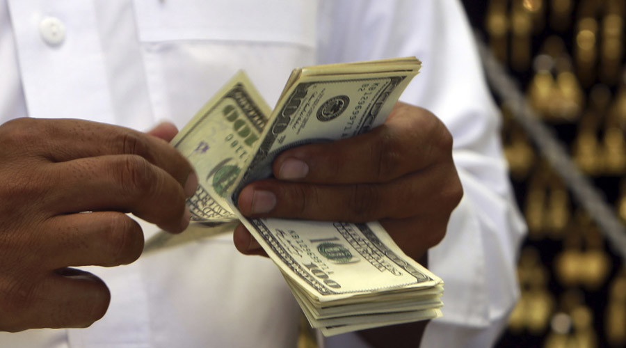 Keeping the wealth: Income inequality makes rich people stingier, study says