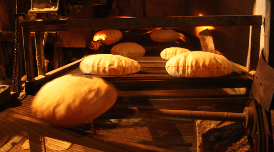 Vaginal yeast bread, anyone? Feminist blogger stuns internet with thrush-based recipe