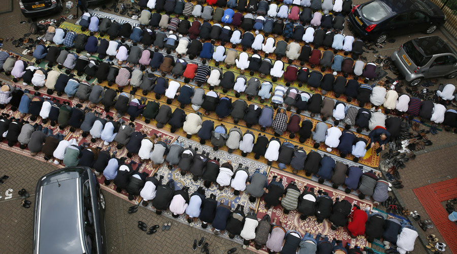 ‘From distasteful to criminal’: Thousands sign petitions to prosecute Sun over Muslim poll