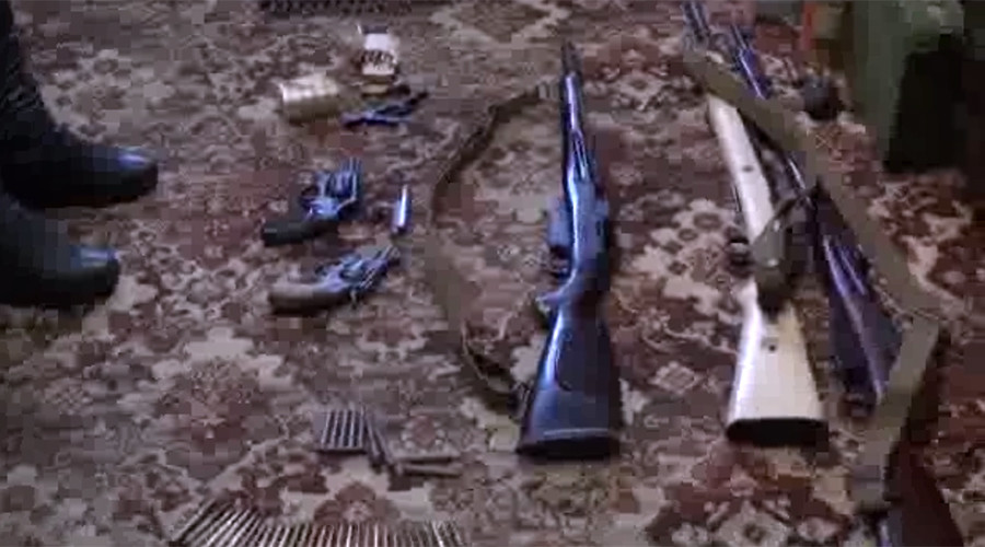 Arms dealers' gang busted in Moscow, cache includes TNT, grenades & air bomb