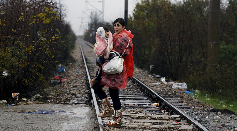 Immigration could force Britain’s EU exit, warns Hammond