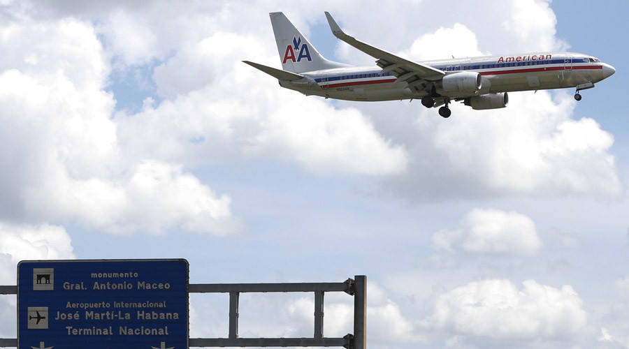 Shattered windscreen forces US plane to make emergency landing in London